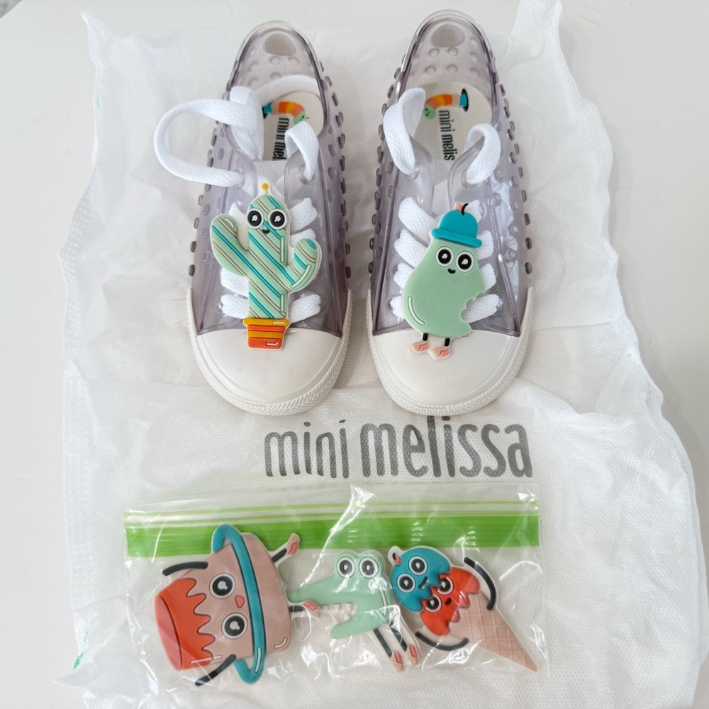 MINI MELISSA CLEAR WHITE POLIBOLHA + TURMA LACE UP CHARM ANIMALS JELLY SNEAKERS - Picture 2 of 9
